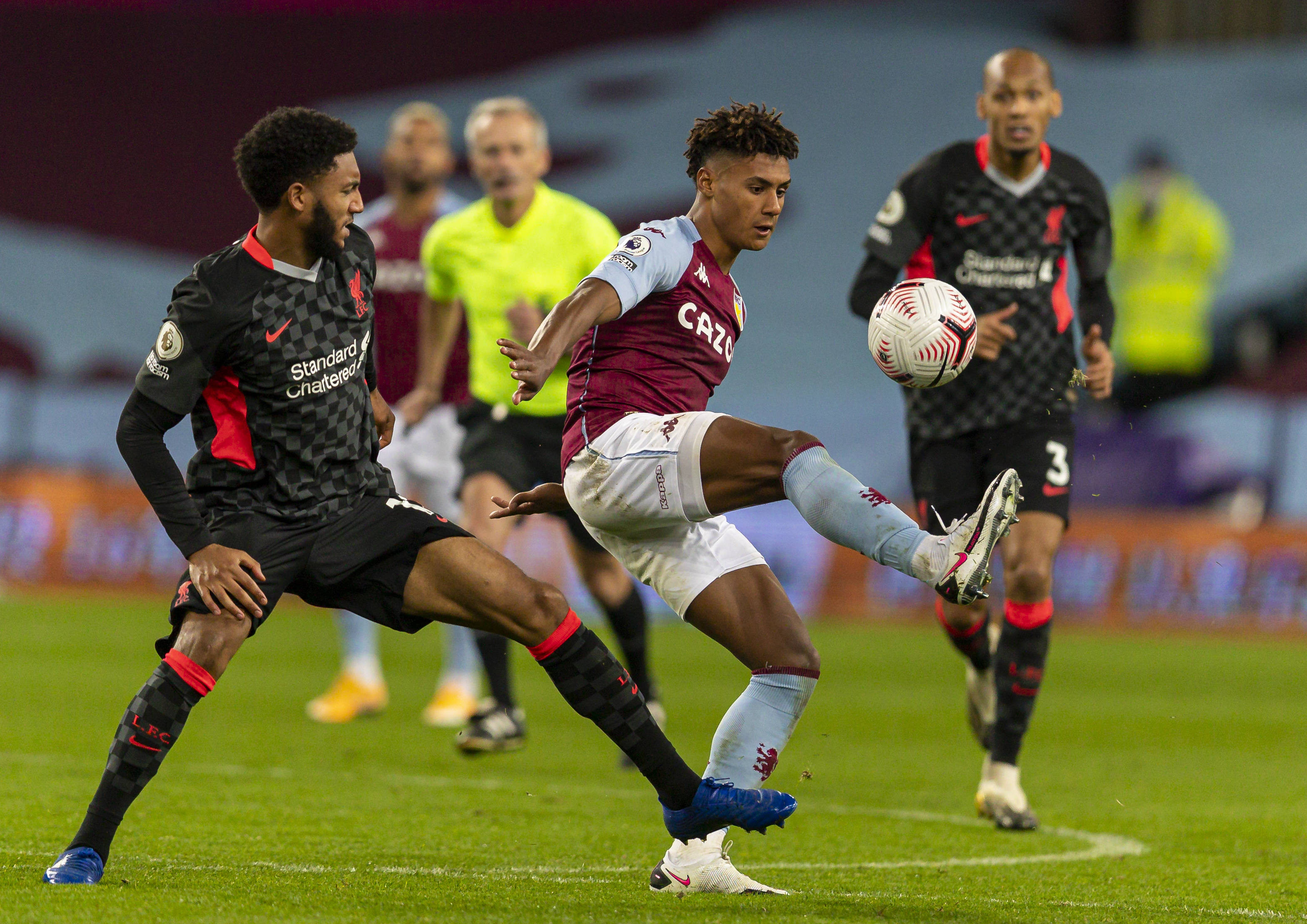 两支球队都 两支球队都